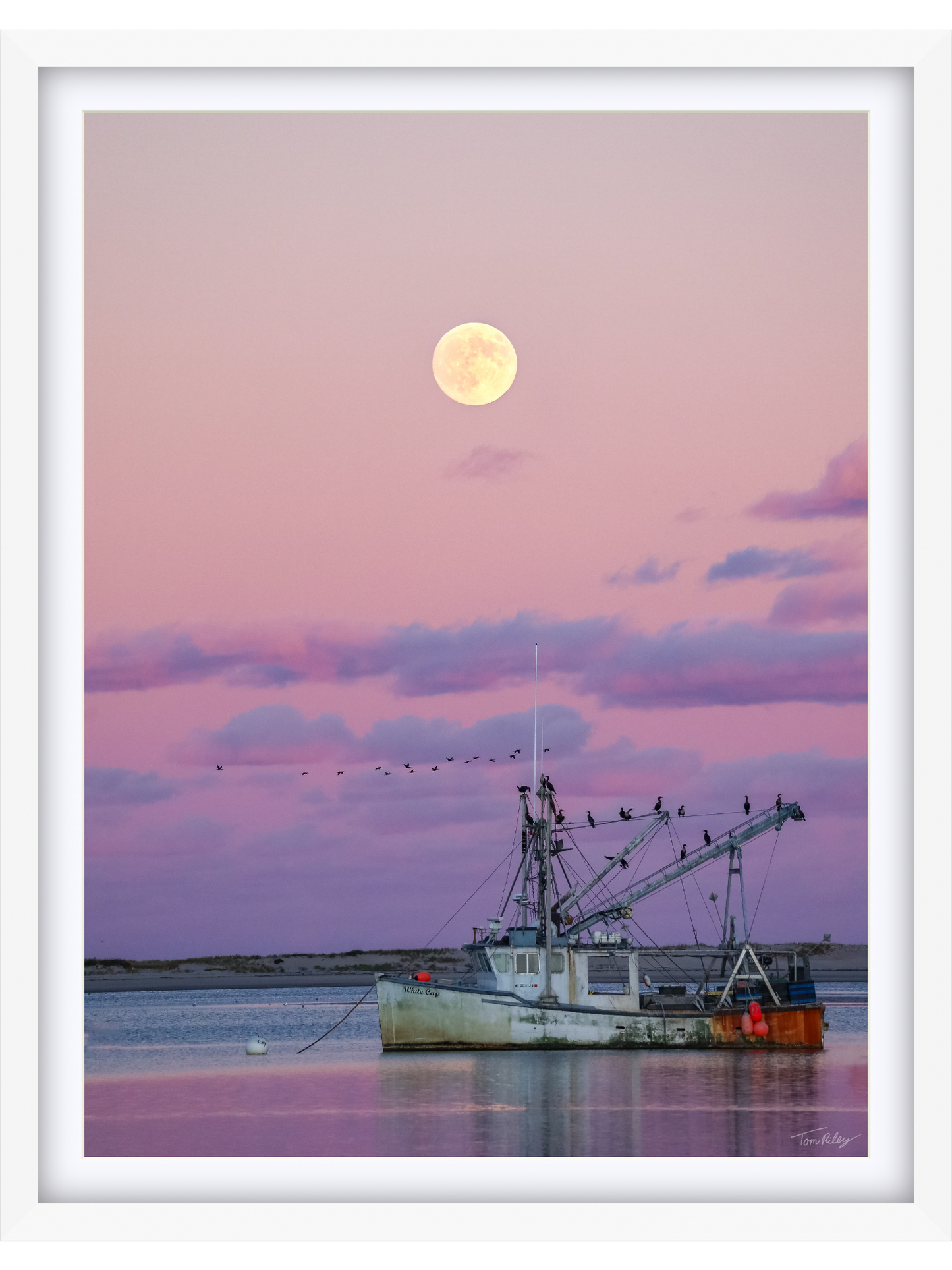 Supermoon over White Cap