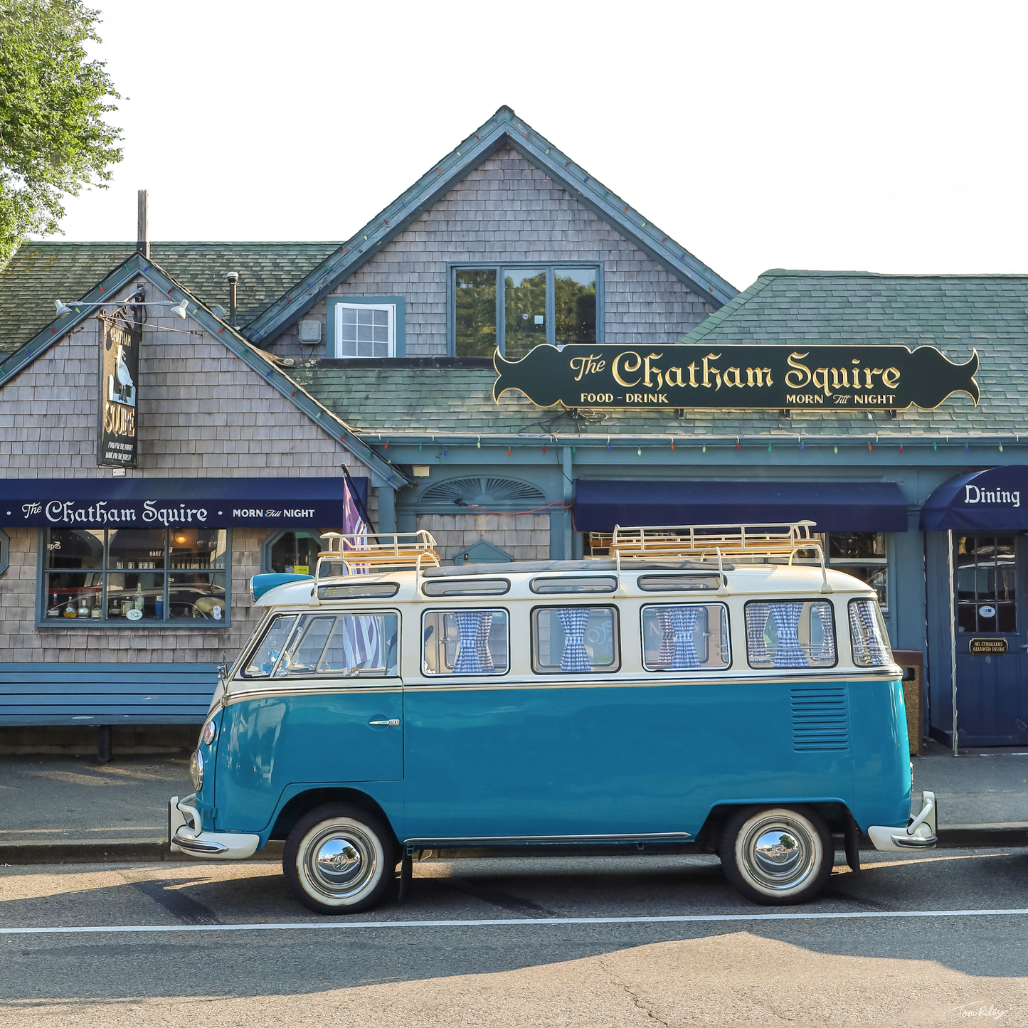 Squire Bus